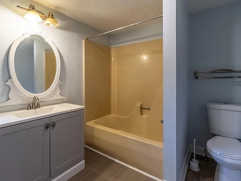 104 Wilder St — Photo 11