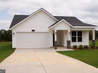 100 Gnome Ct, Perry, GA 31069