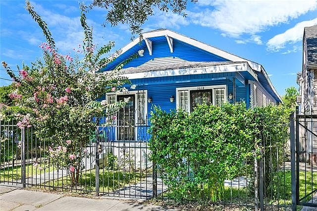 1st image of 3632 Franklin Ave