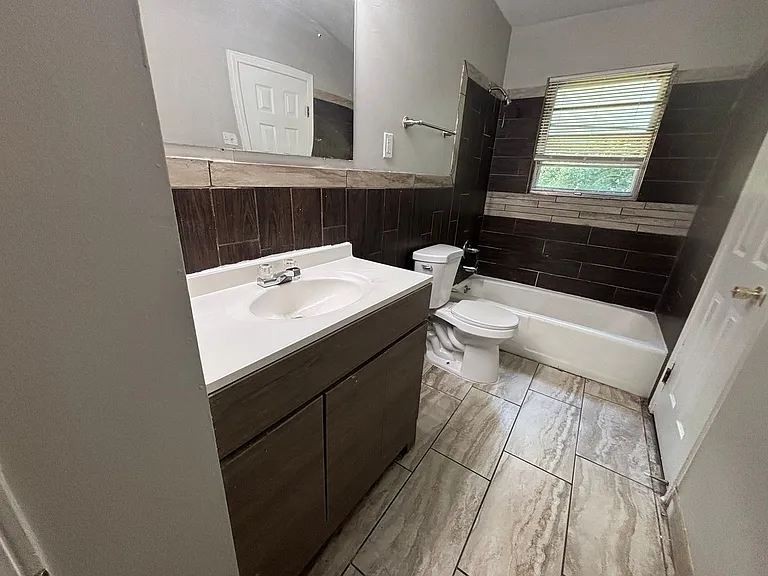 2771 Northmeade Ave — Photo 59
