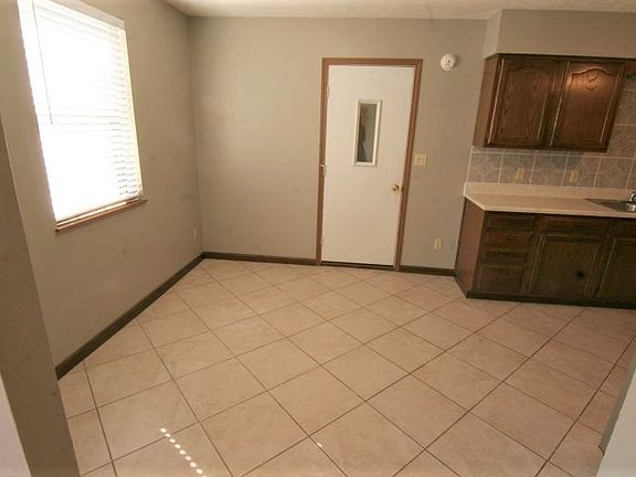 5th image of 1347 Briarcliff Pkwy