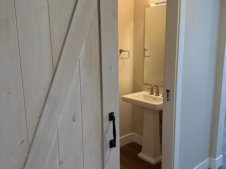 2755 SW Greens Blvd #16 — Photo 11