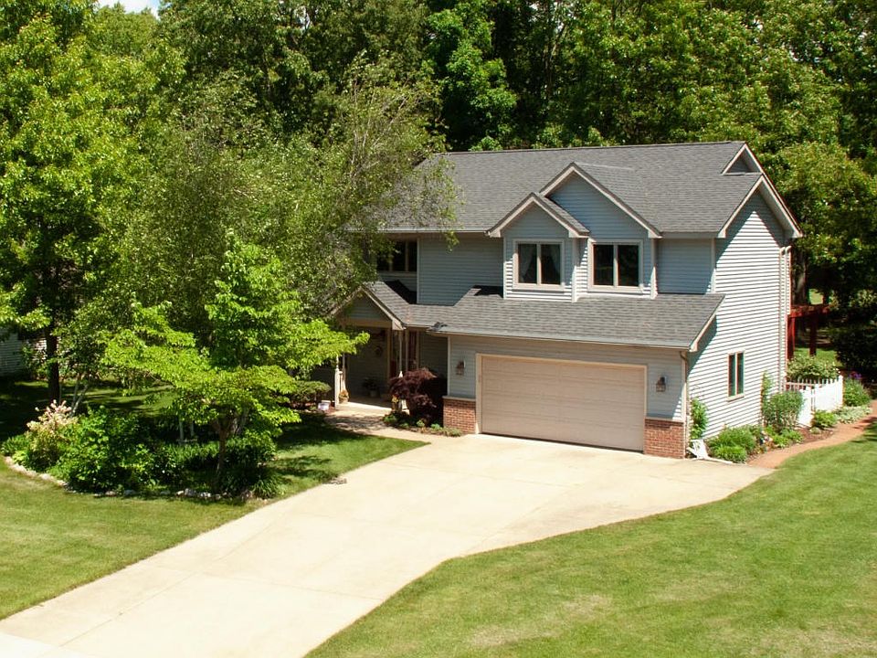 1392 wickford drive-101
