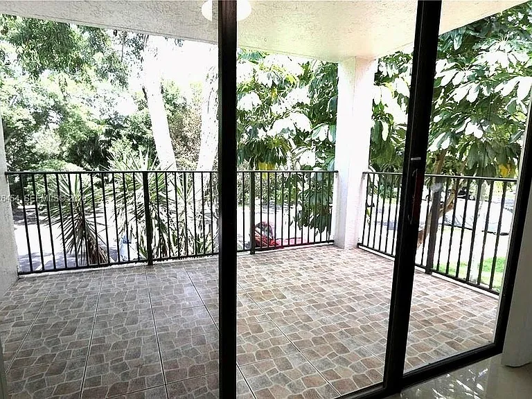 10141 W Sunrise Blvd #203 — Photo 16