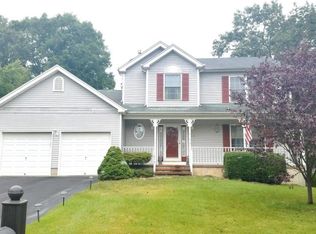1070 Buccaneer Ln, Manahawkin, NJ 08050