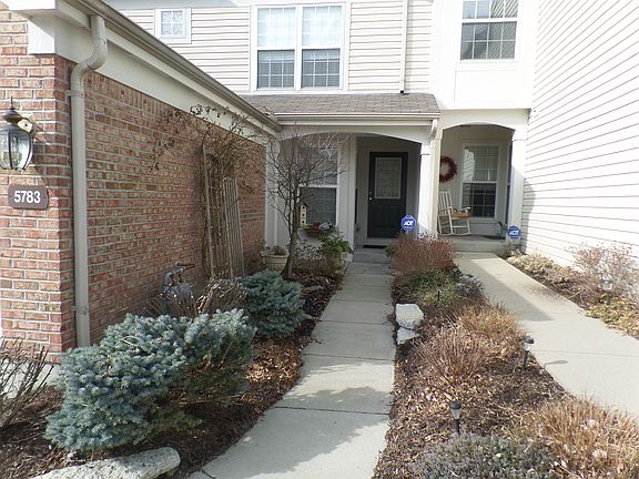 2nd image of 5783 Heights Ct
