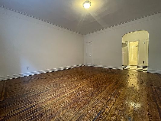 3rd image of 337 E 54th St #A