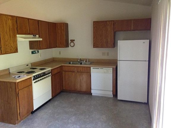 4th image of 4319 S Elizabeth Ave APT 2