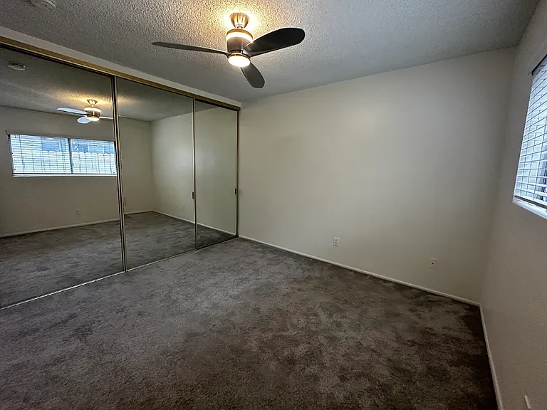 3045 E Theresa St #5UNTI-5 — Photo 7