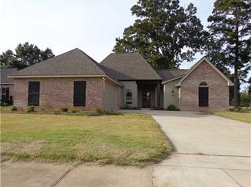 1st image of 117 Clubhouse Dr