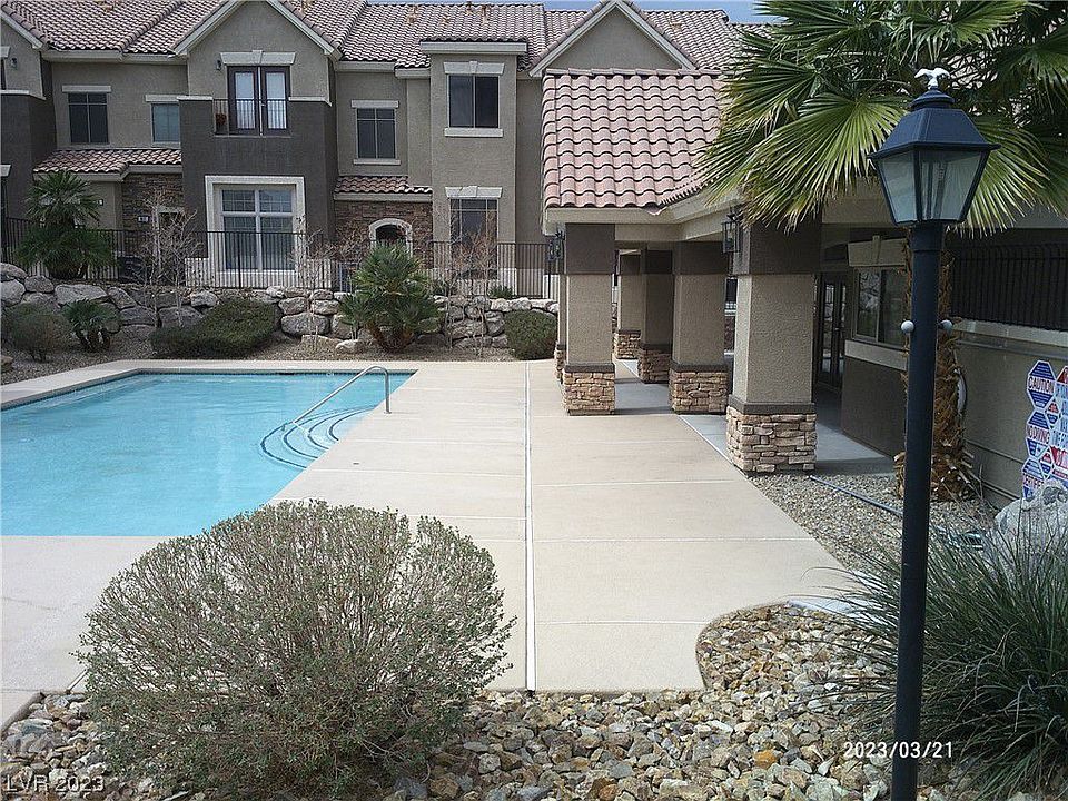 1st image of 331 Fountain Crossing Ln #0