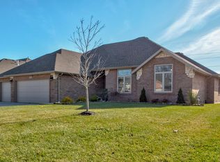 5122 E Wild Horse Dr, Springfield, MO 65802