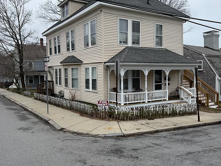 7 N Green St #3 — Photo 26