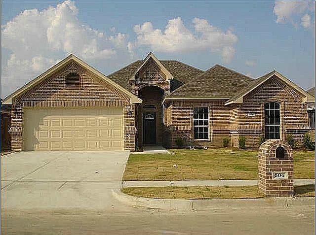 1st image of 504 Greenvale Ct
