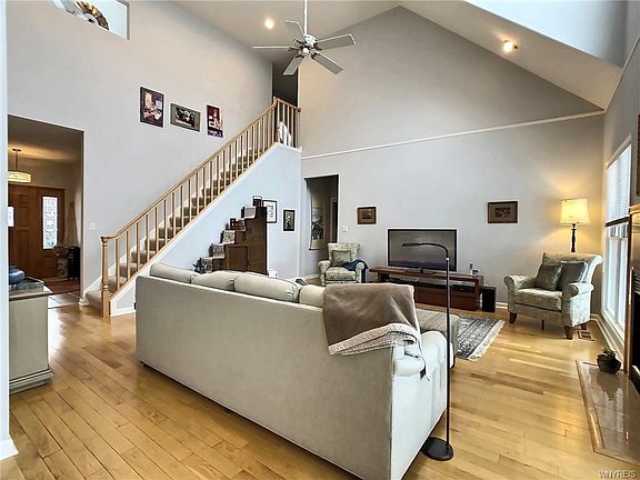 5th image of 7163 Pendale Cir