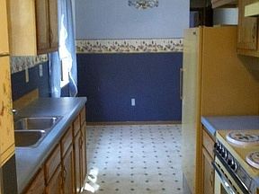 3rd image of 1704 S Ogemaw Trl