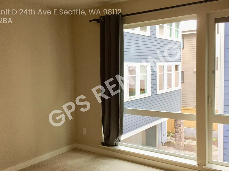 221 24th Ave E #D — Photo 10