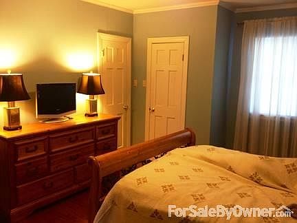 Relaxing Master Bedroom
						:
						Romantic Master Bedroom with his and her closet space.