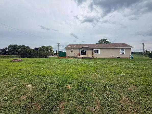 5018 S Vernon Rd, Durand, MI 48429