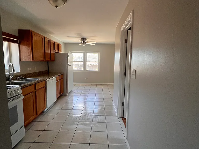 5313 S Kenneth Ave #3 — Photo 4