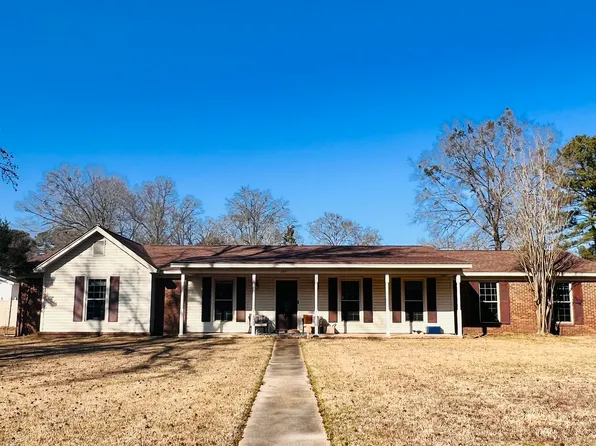 303 Bellview Dr, Aberdeen, MS 39730