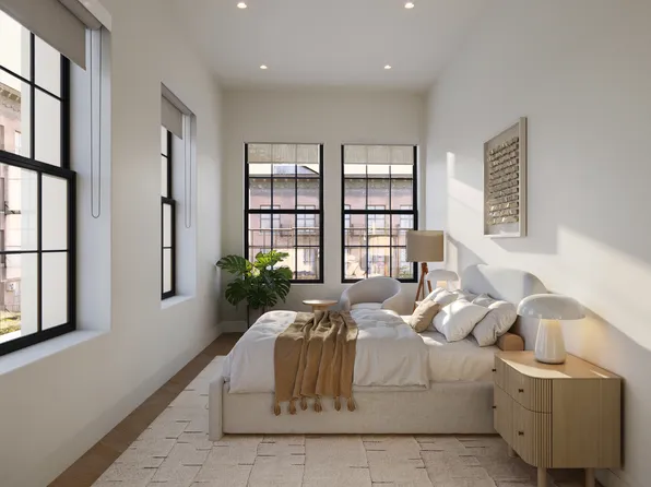 84 University Place image 6 of 11