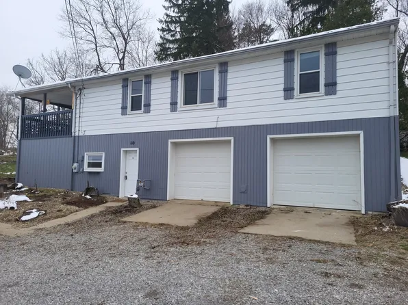 110 Schnur Rd, Butler, PA 16002