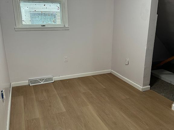 5th image of 28 Haller Ave #1