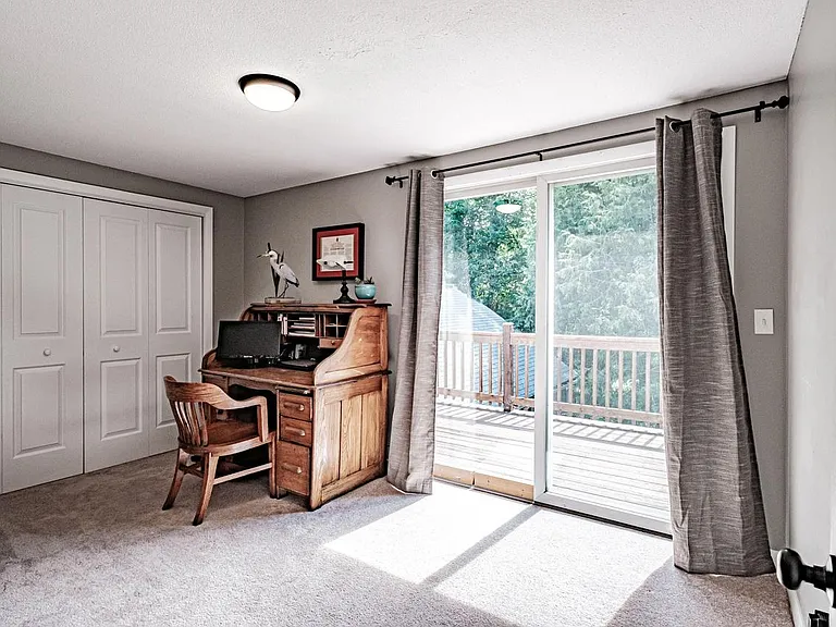 169 Holm Ave — Photo 45