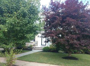 7 John Alden Rd, West Roxbury, MA 02132