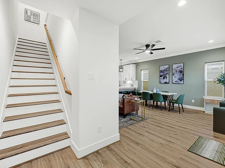 3833 Seabrook St #B — Photo 4