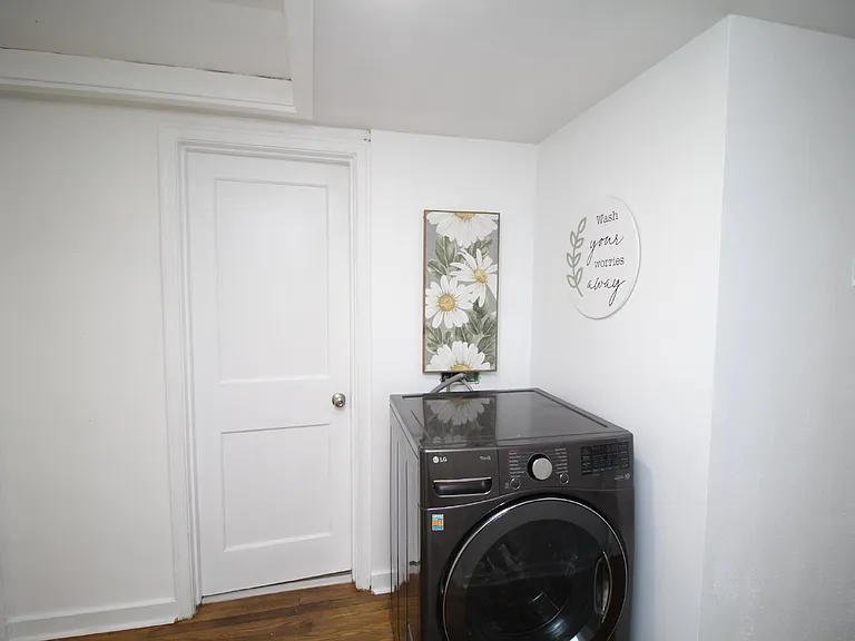 315 Flannan Rd — Photo 15