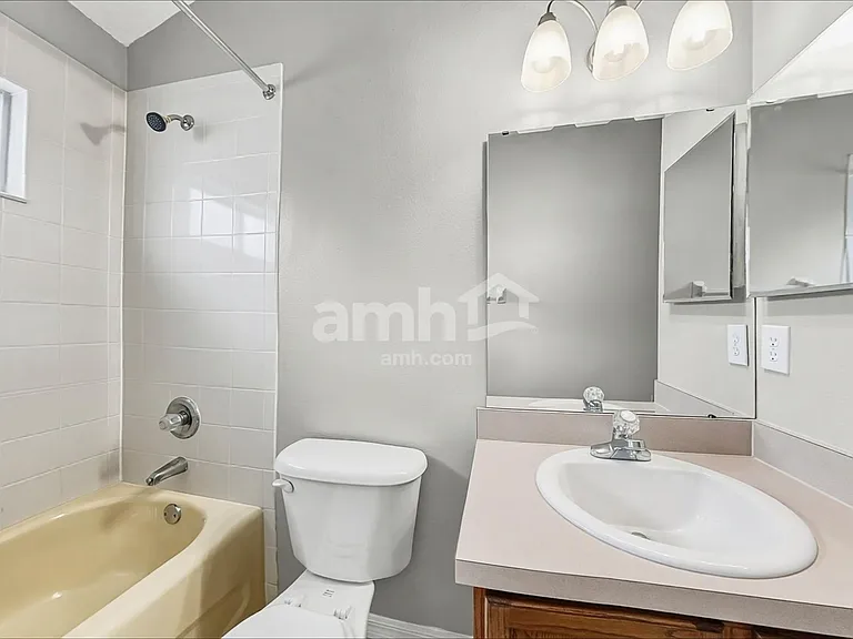 12828 Standbridge Dr — Photo 13