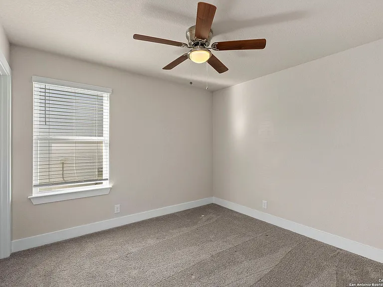 21215 Boulder Flts — Photo 11