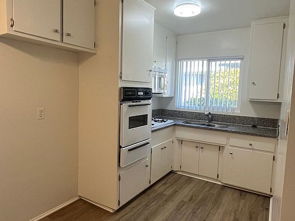4th image of 7331 Newlin Ave APT D