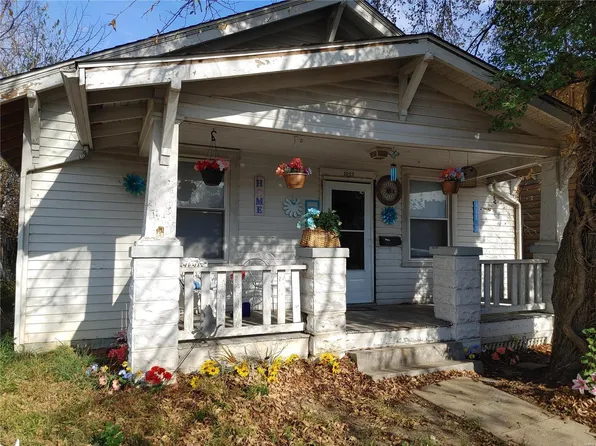 1012 N Main St, Edwardsville, IL 62025