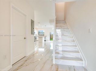 Pine Vista, Homestead, FL 33033