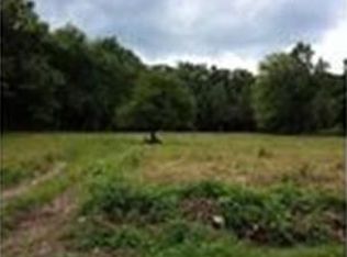 17 Rattle Hill Rd, Southampton, MA 01073