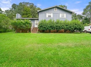 3006 Deshong Dr, Stone Mountain, GA 30087