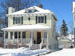 42 North Lincoln
