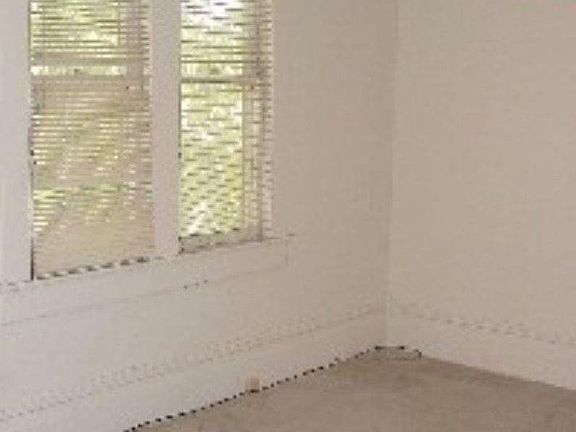 3rd image of 1824 L St APT C