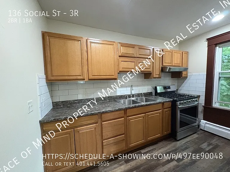 136 Social St #3R — Photo 1