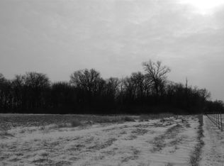 962 Cherokee Rd, Macomb, IL 61455