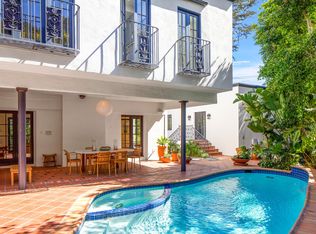 2529 N Commonwealth Ave, Los Angeles, CA 90027