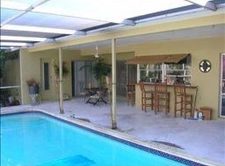 885 NW 6th Dr, Boca Raton, FL 33486