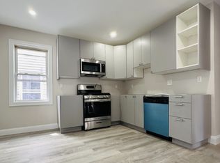 8 Wave Ave Floor 2, Dorchester, MA 02125