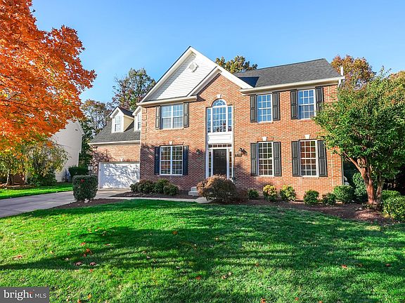 3rd image of 42814 Songbird Ct