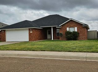 4521 Sandstone Dr, Clovis, NM 88101