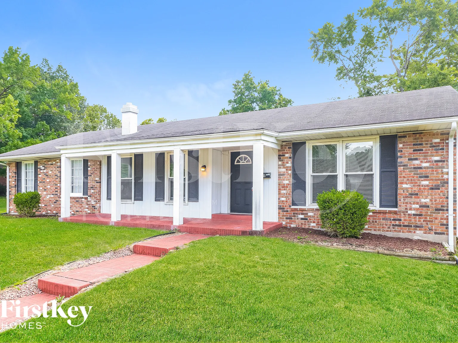 3 bed, 2.0 bath, 1770 sqft, $2,225 — Photo 2