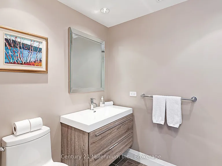 110 Fairway Ct #102 — Photo 22